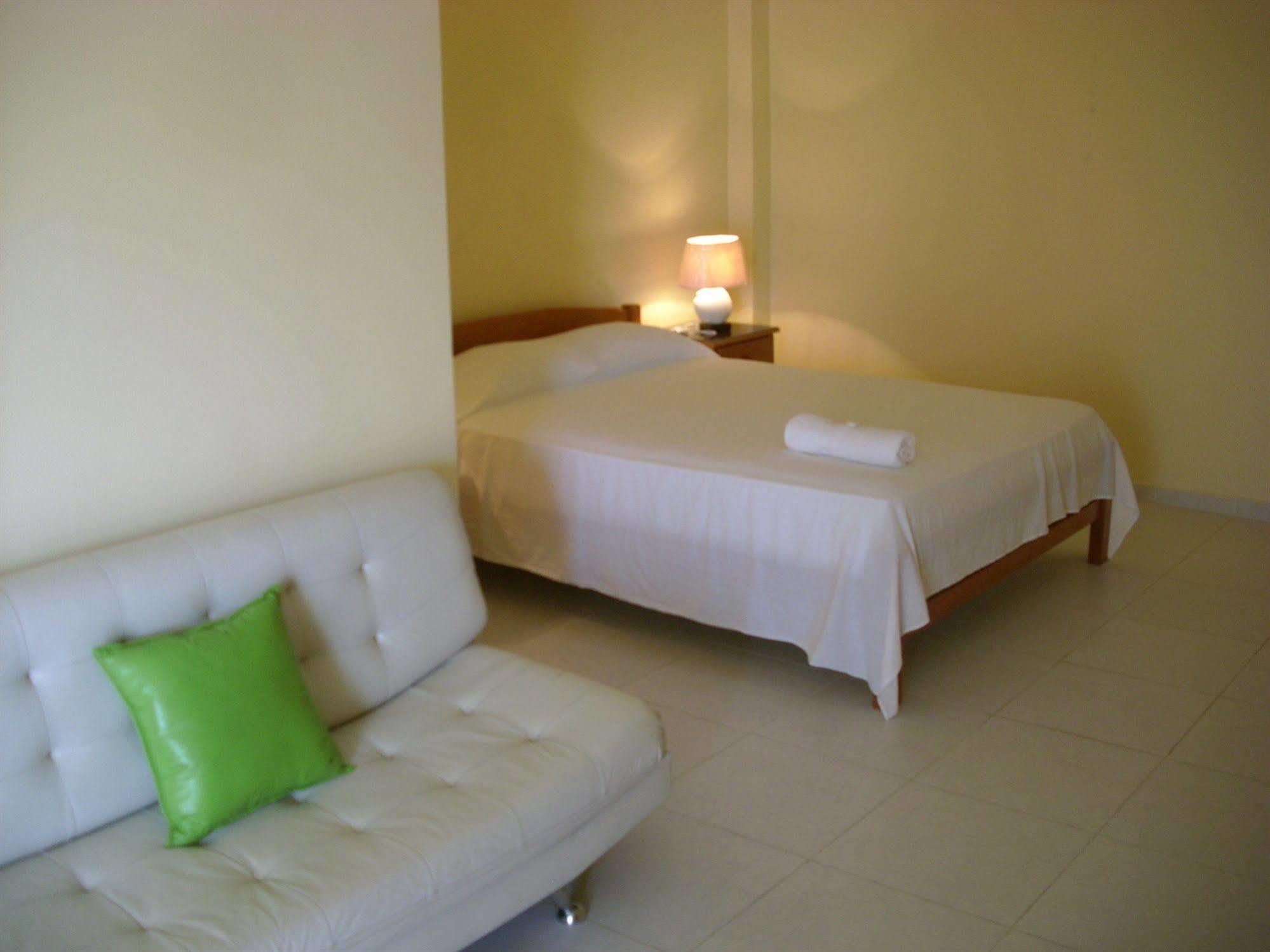 El Dorado Express Hotel อีกีโตส ภายนอก รูปภาพ