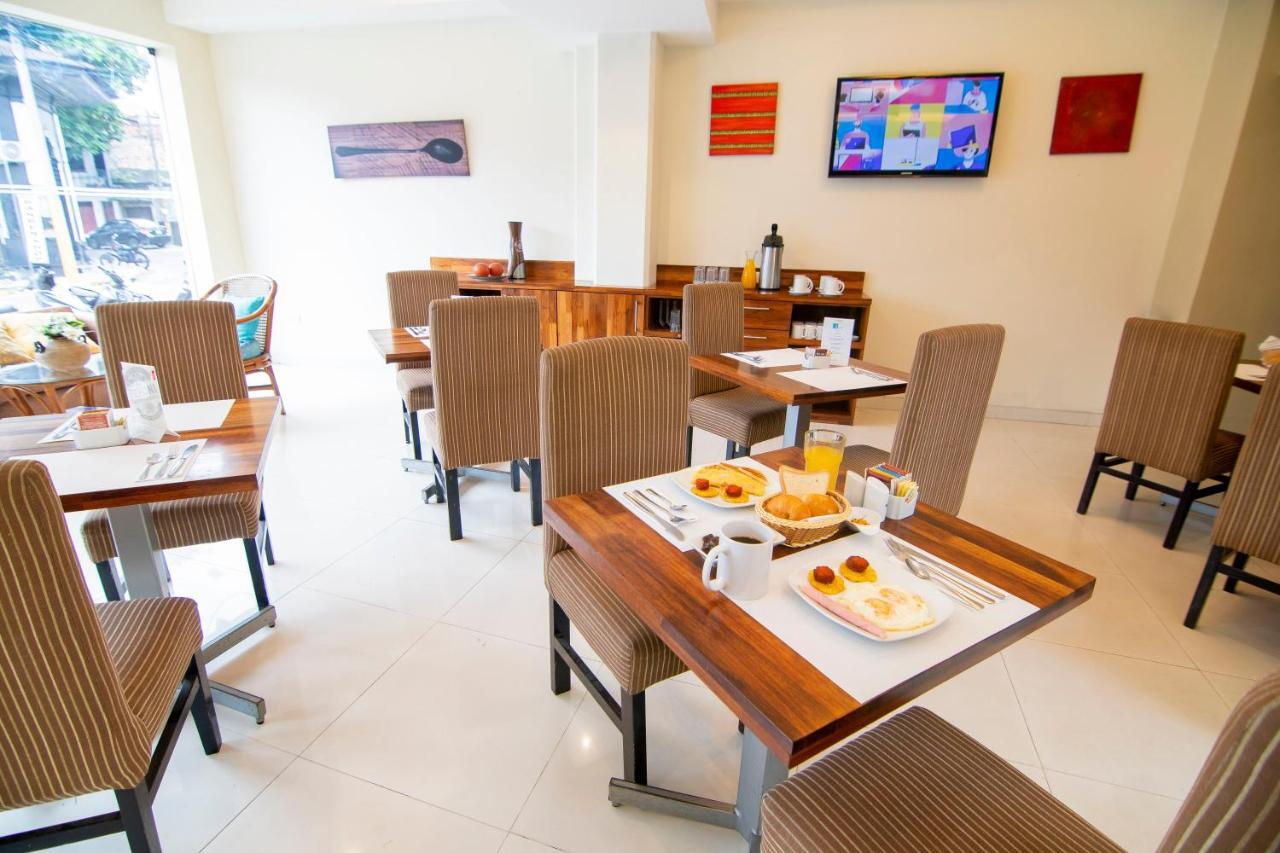 El Dorado Express Hotel อีกีโตส ภายนอก รูปภาพ